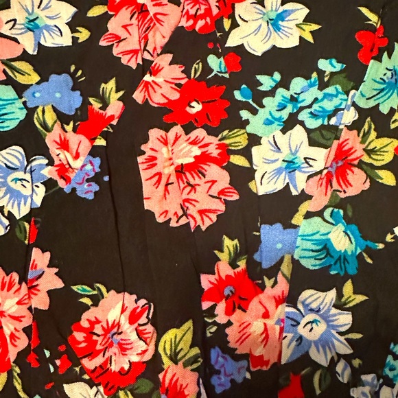 NWT Floral Romper | M - Picture 5 of 13